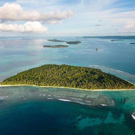 Ira Bungalows Pulau Banyak Alaban Exterior photo